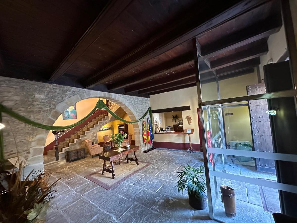Hotel De La Villa Rubielos De Mora Zewnętrze zdjęcie