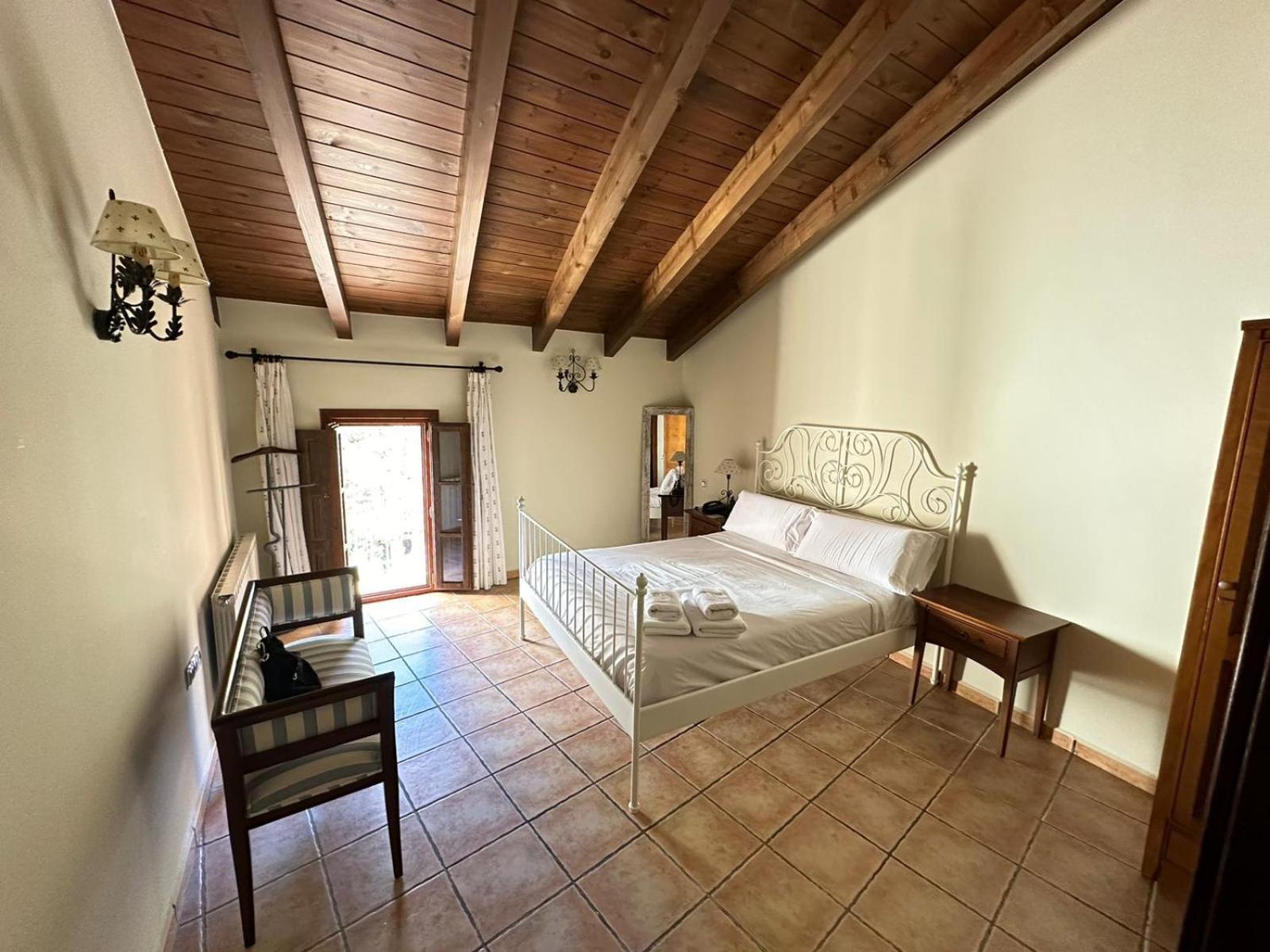 Hotel De La Villa Rubielos De Mora Zewnętrze zdjęcie